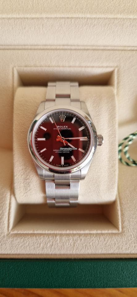 Rolex Oyster Perpetual 31 Rolex Oyster Perpétual 31 - Image 1