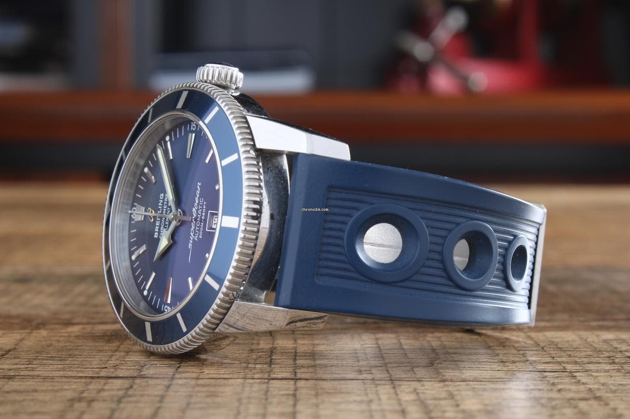 Breitling Superocean Heritage 46 - Thumbnail 3