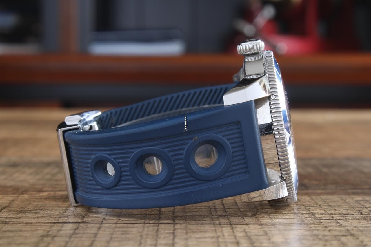 Breitling Superocean Heritage 46 - Thumbnail 6