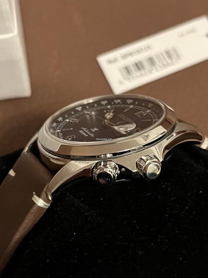 Seiko Prospex Alpinist Near mint. Full set excluding bracelet. - Thumbnail 15