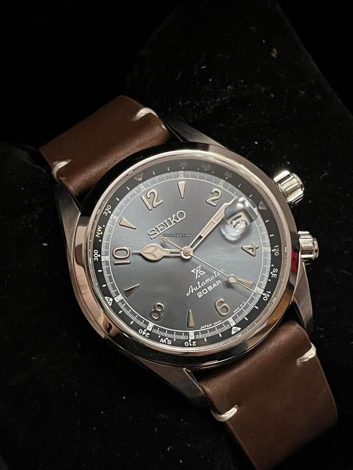 Seiko Prospex Alpinist Near mint. Full set excluding bracelet. - Thumbnail 2