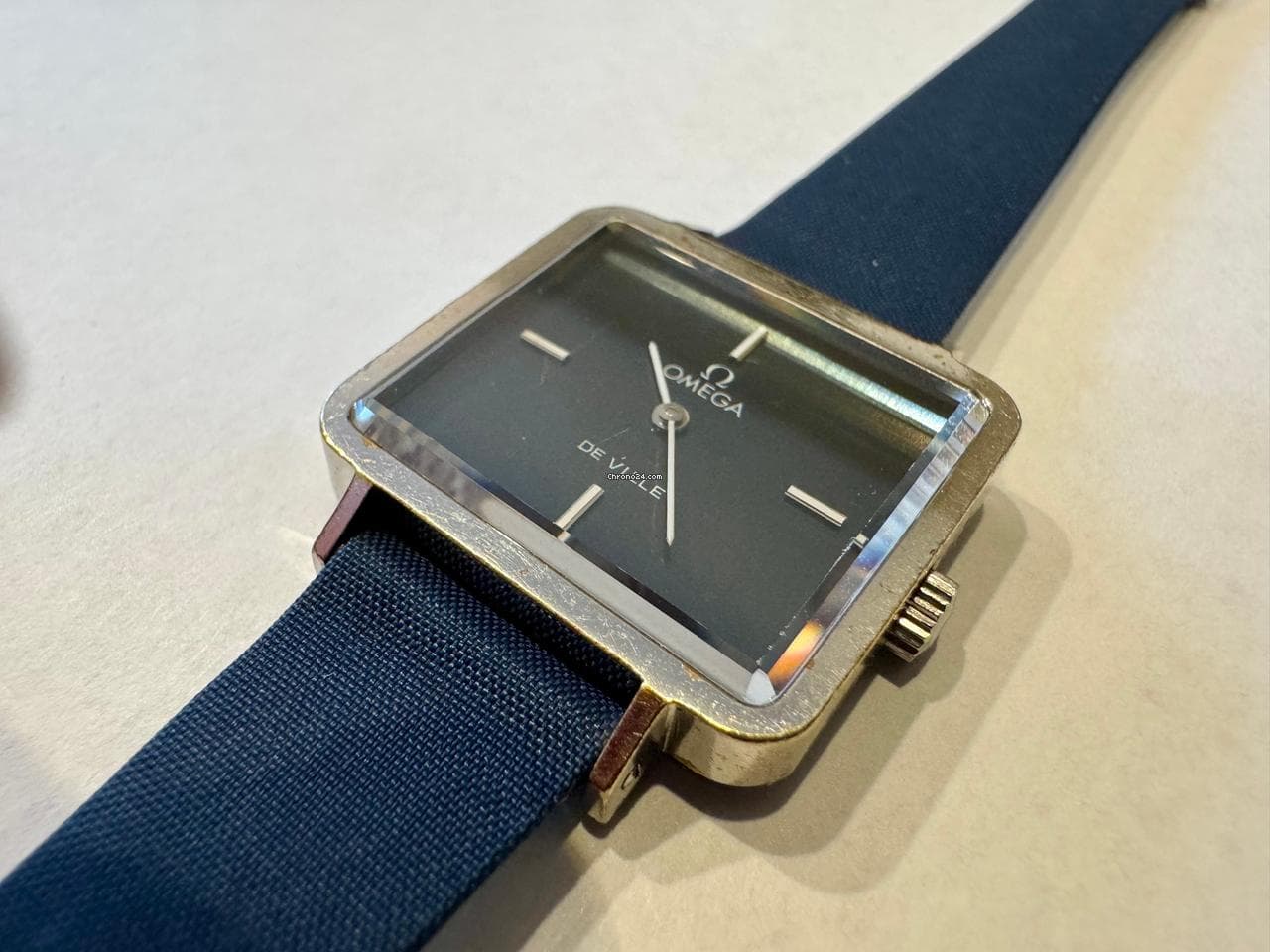 Omega De Ville Donker blauw, lopende Omega De Ville (nieuw orgineel bandje) - Image 1