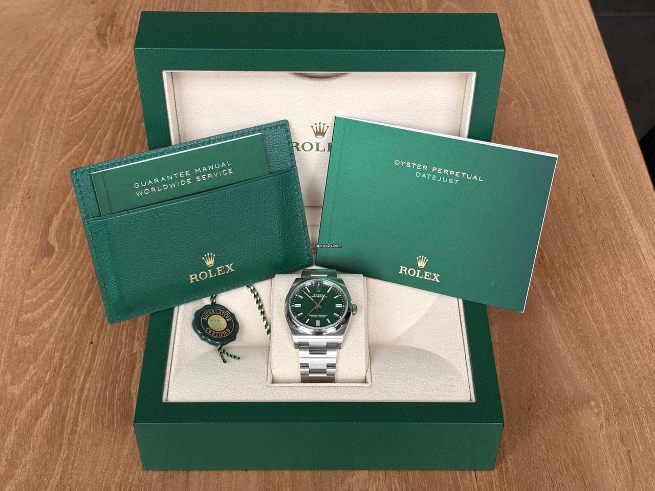 Rolex Oyster Perpetual 36 Set complet, cadran vert, modele 2025,  jamais portée - Thumbnail 6