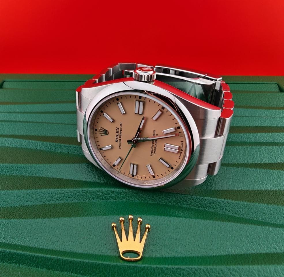 Rolex Oyster Perpetual 41 mm, NEW, 134300 2025 Beige Dial, Full set, Unworn - Thumbnail 2