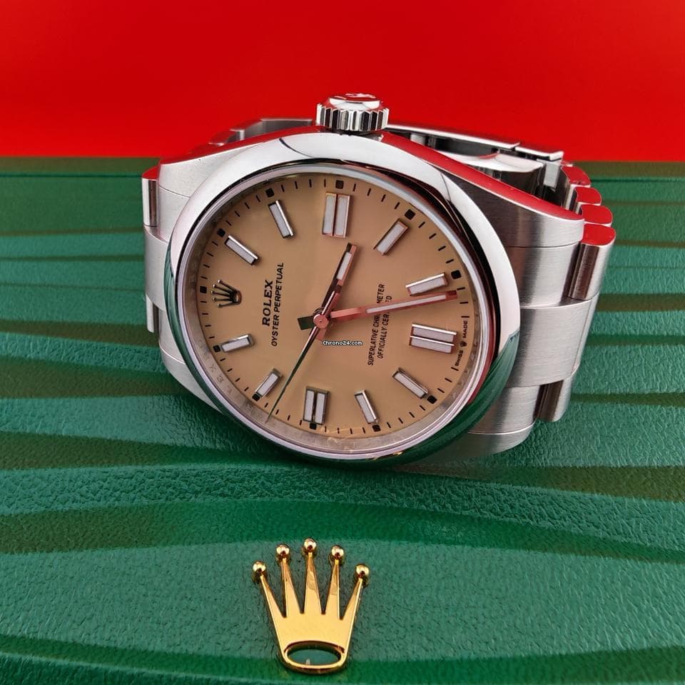 Rolex Oyster Perpetual 41 mm, NEW, 134300 2025 Beige Dial, Full set, Unworn - Image 1