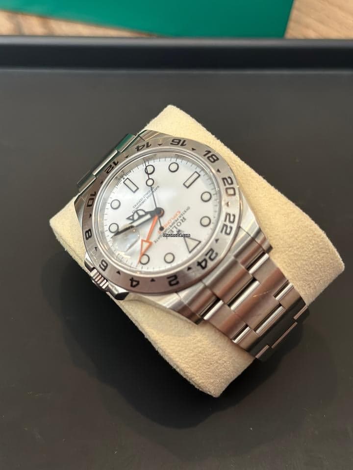 Rolex Explorer II Full Set • 2021 • Mint Condition - Thumbnail 5