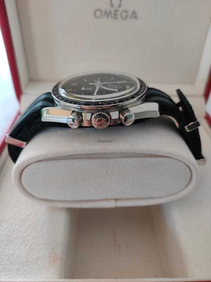 Omega Speedmaster Professional Moonwatch 145.0022 Beautiful Patina Dial With Original Omega Strap - Thumbnail 4