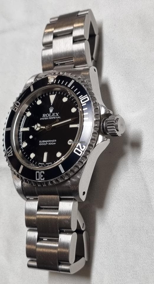 Rolex Submariner Serviced + certified - Thumbnail 2