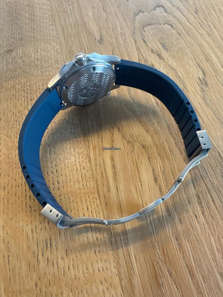 Omega Seamaster Comes with rubber strap (blue) - Thumbnail 3
