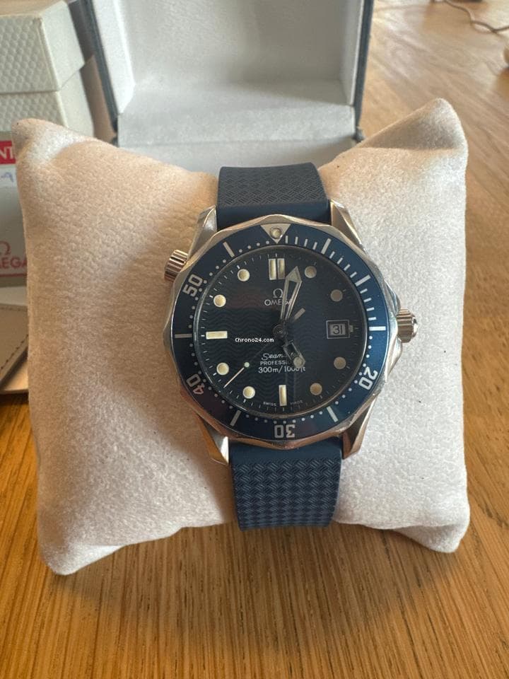 Omega Seamaster Comes with rubber strap (blue) - Thumbnail 2