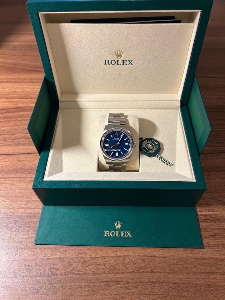 Rolex Oyster Perpetual 41 Stainless Dial (2025) New - Thumbnail 3