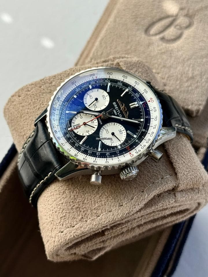 Breitling Navitimer B01 Chronograph Very good condition , full set - Thumbnail 5