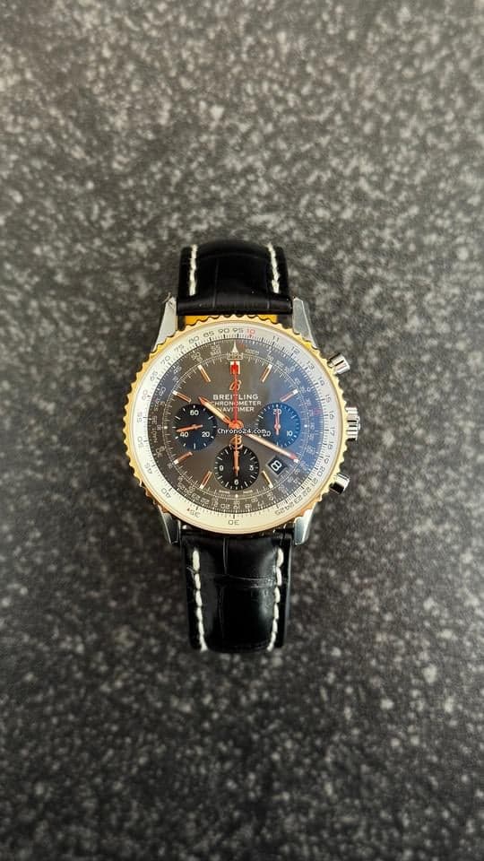 Breitling Navitimer 1 B01 Chronograph 43 Full Set - Image 1