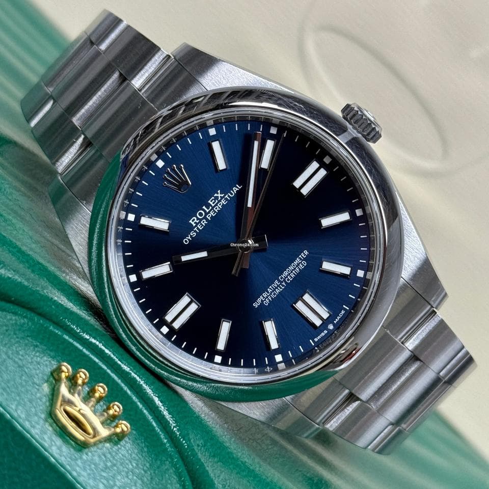 Rolex Oyster Perpetual 41 2022 - Full Set Like New - Image 1