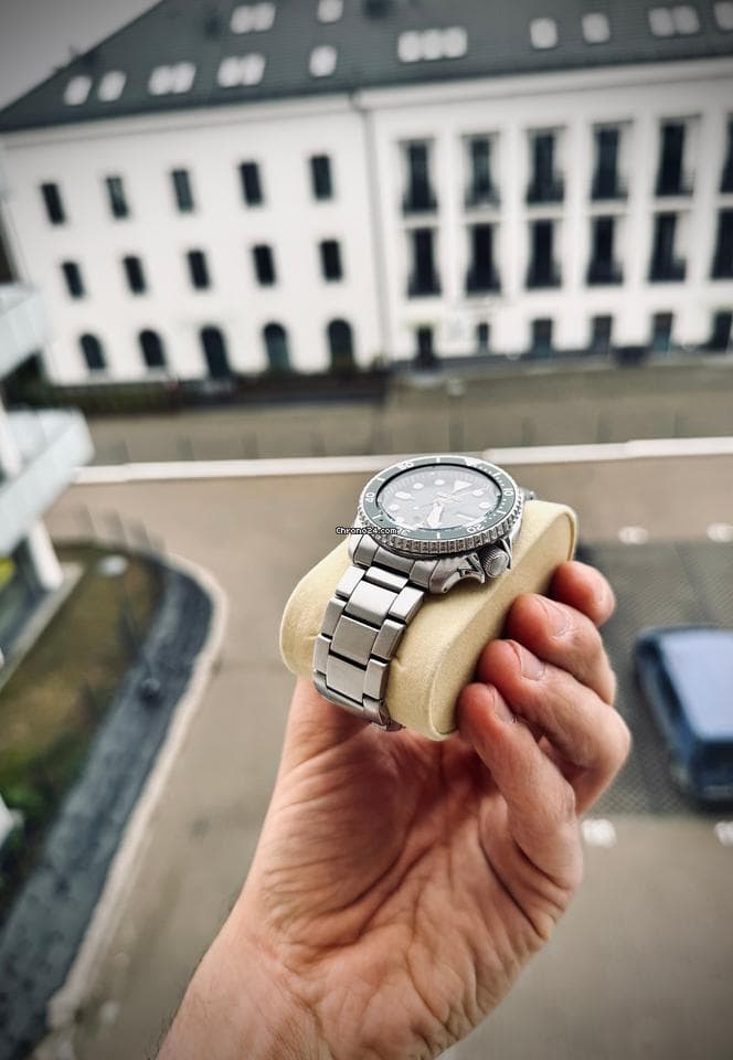 Seiko 5 Sports - Thumbnail 4