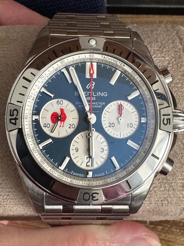 Breitling B01 42 Six Nations France Chronomat Breitling Chronomat B01 Six Nations France - Limited Edition