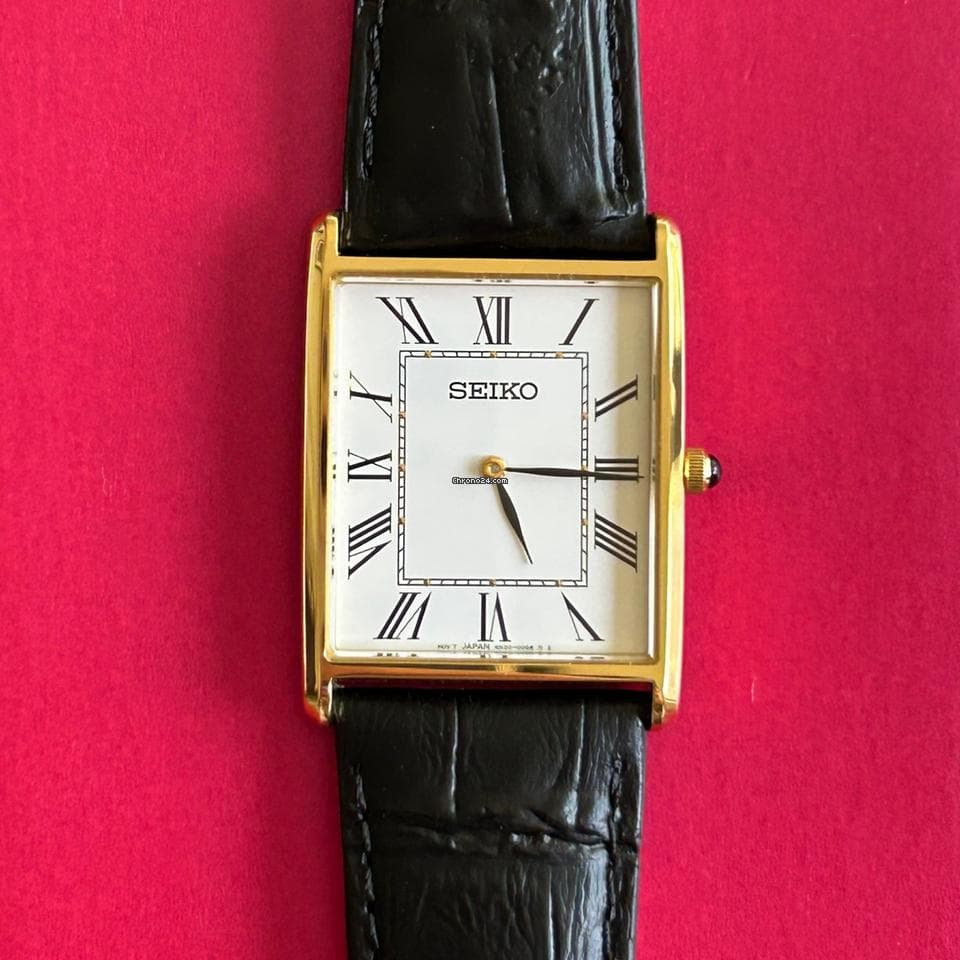 Seiko Herrenuhr Quarz Mit Lederband Schwarz Seiko Tank / 40% Off Retail / NEW / Original Box - Image 1