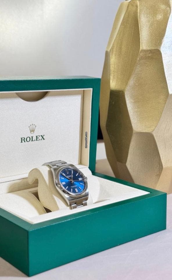 Rolex Oyster Perpetual 41 Blue Dial - Thumbnail 7