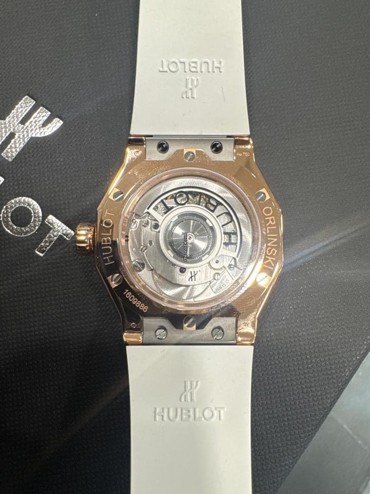 Hublot Classic Fusion Orlinski King Gold White Pavé 40mm - Thumbnail 2