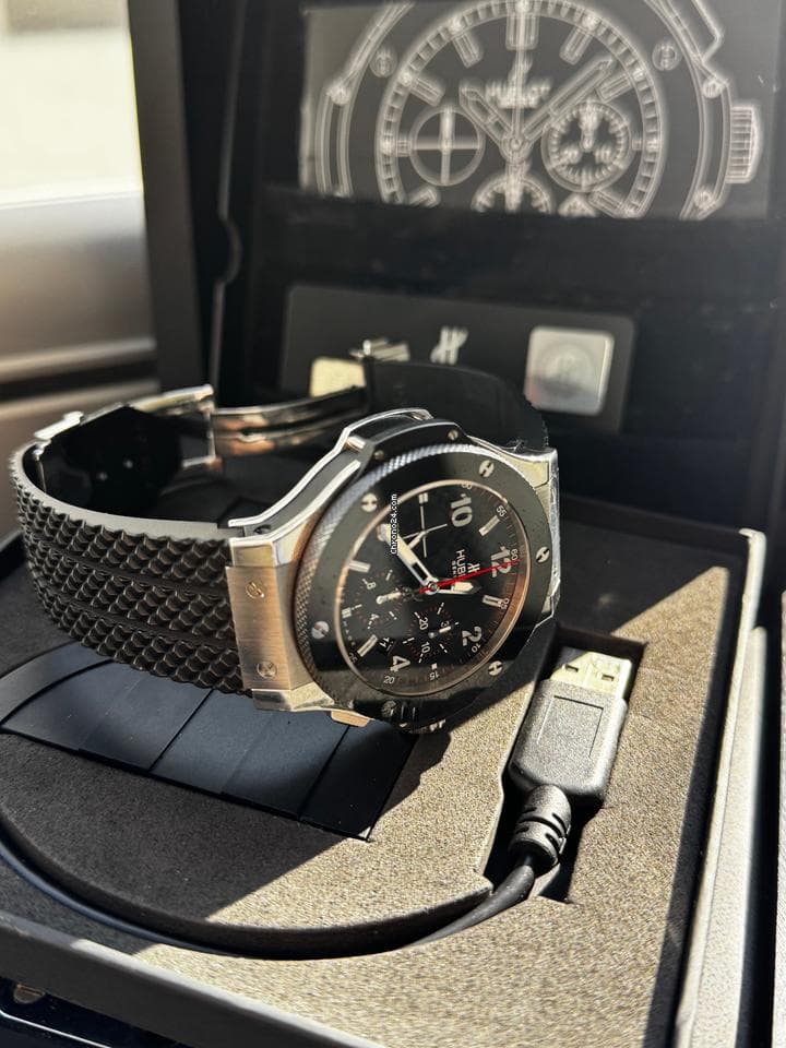 Hublot Big Bang Hublot Big Bang 301.SB.131.RX Chronograph Ceramic Carbon - Thumbnail 3