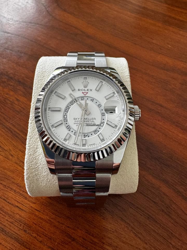 Rolex Sky-Dweller Neu und ungetragen - Image 1