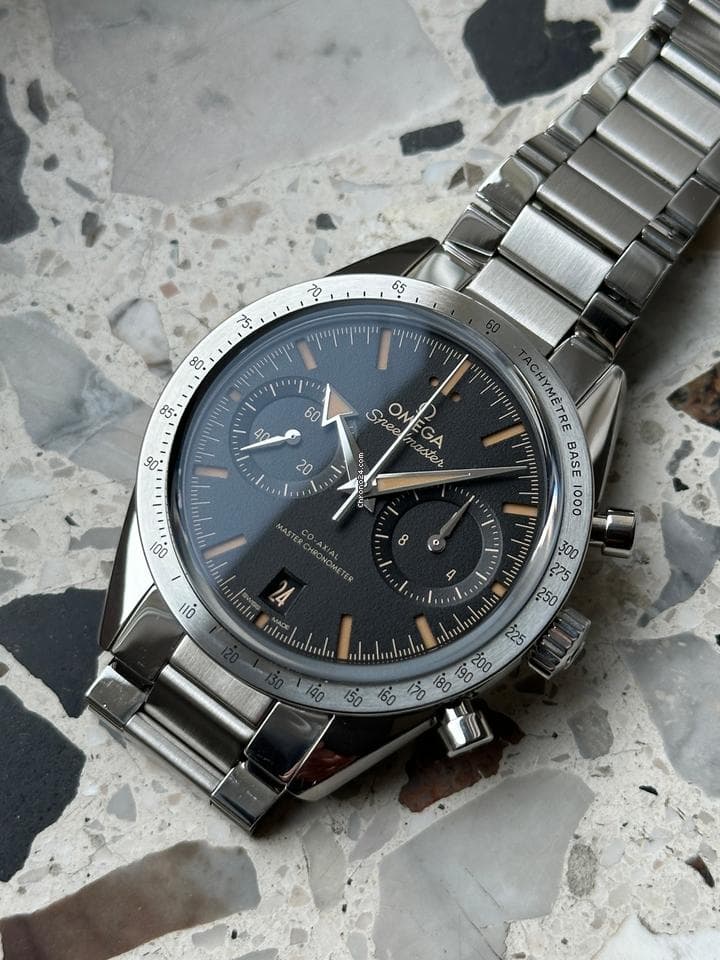 Omega Speedmaster Master Chronometer Full Set - 2024