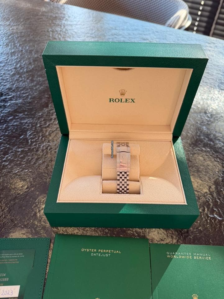 Rolex Datejust 41 Rolex Datejust 41 Green Dial Full Set - Thumbnail 4