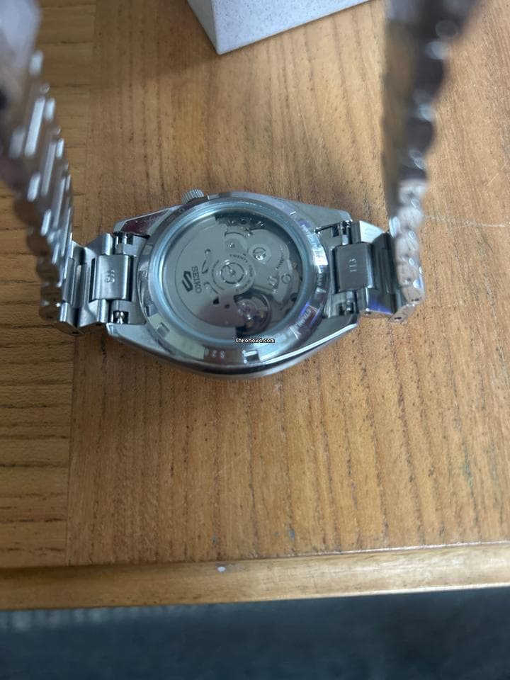 Seiko 5 Sports - Thumbnail 4