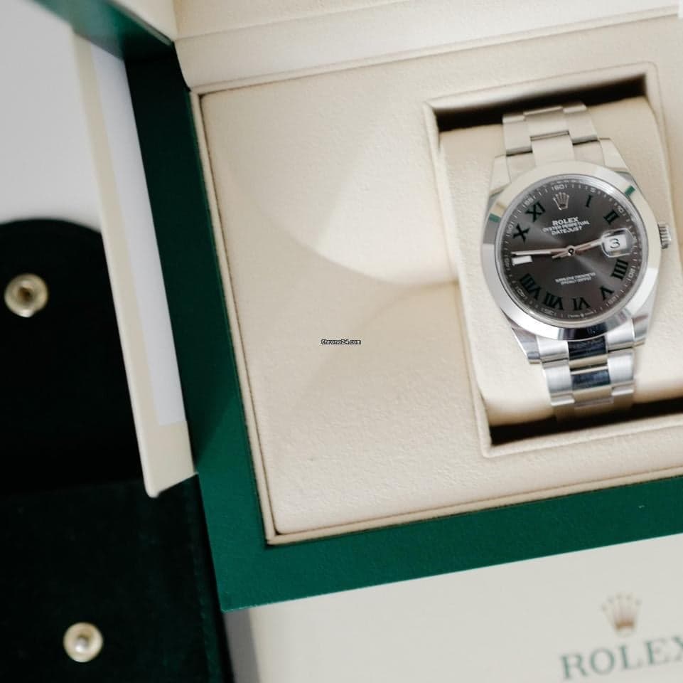 Rolex Datejust 41 Rolex Datejust 41 “Wimbledon” (Ref. 126300) in excellent con