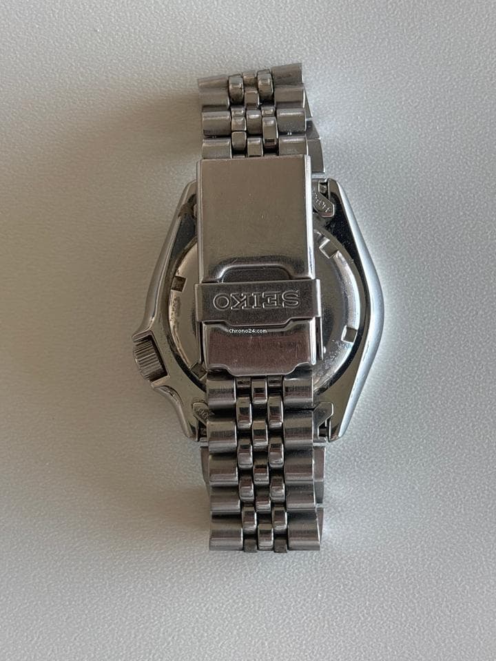 Seiko SKX009K2 - Thumbnail 3