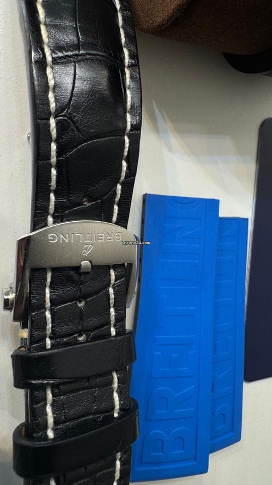 Breitling Navitimer B03 Chronograph Rattrapante 45 Full Set, Boutique Edition Geneva - Thumbnail 3