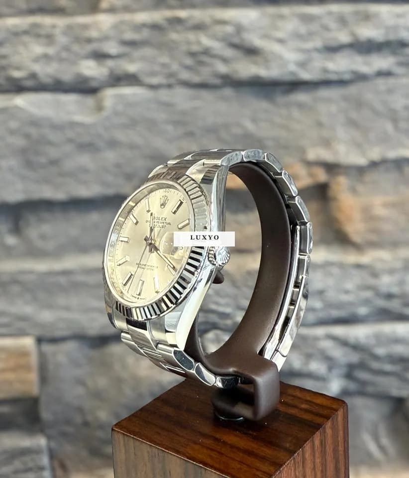 Rolex Datejust 41mm Silver Dial 2022 - Thumbnail 2
