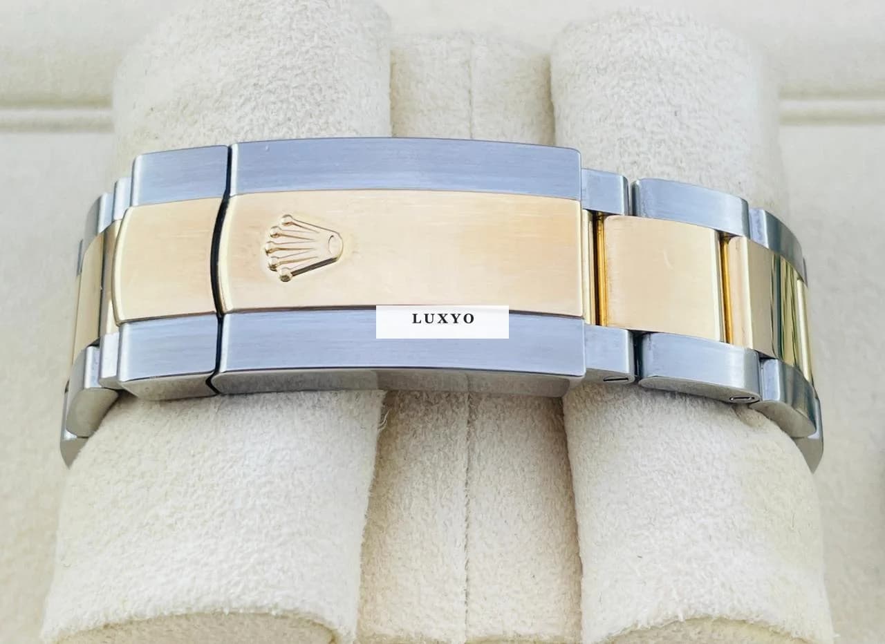 Rolex Datejust 36 GREEN XI VI Diamond DIAL Steel/Gold Top Condition with Box&Papers 2021 - Thumbnail 10