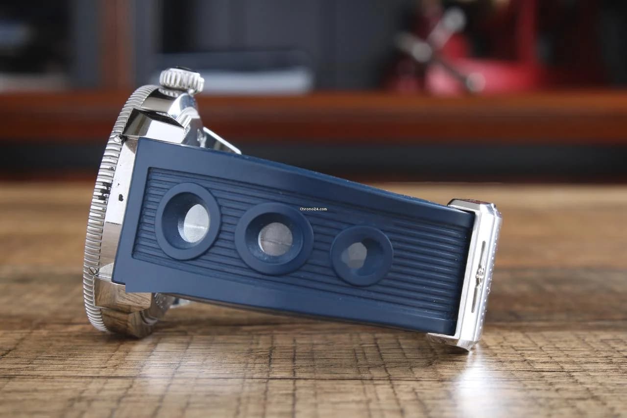 Breitling Superocean Heritage 46 - Thumbnail 4