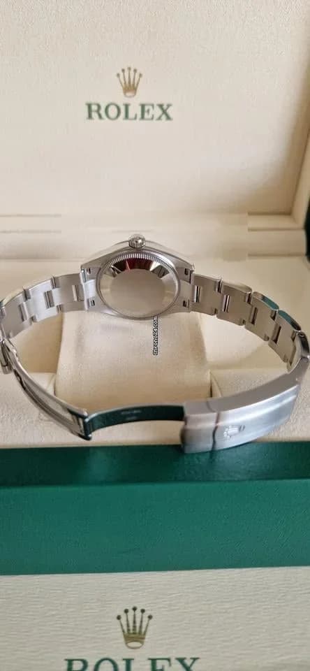 Rolex Oyster Perpetual 31 Rolex Oyster Perpétual 31 - Thumbnail 9