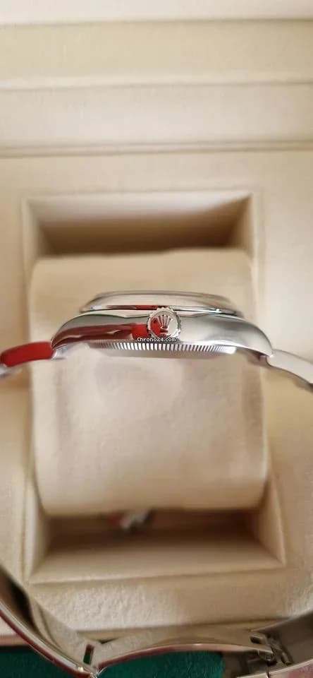 Rolex Oyster Perpetual 31 Rolex Oyster Perpétual 31 - Thumbnail 10