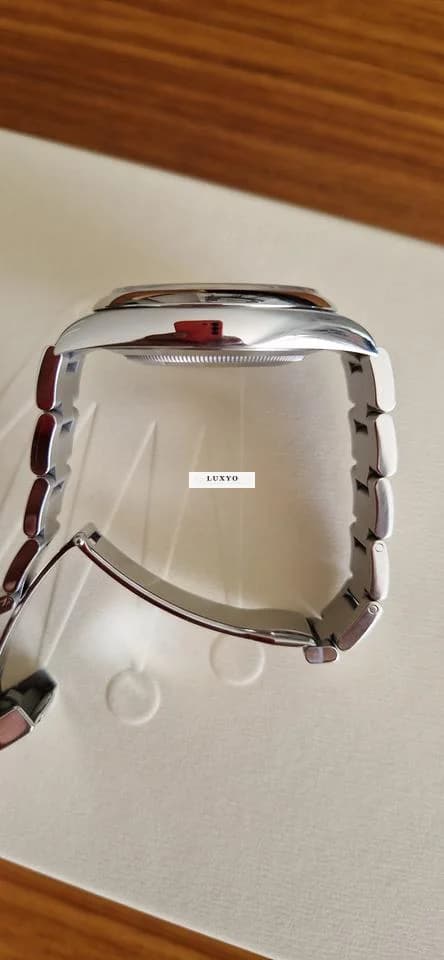 Rolex Oyster Perpetual 41 Rolex Oyster Perpetual 41 - Thumbnail 5