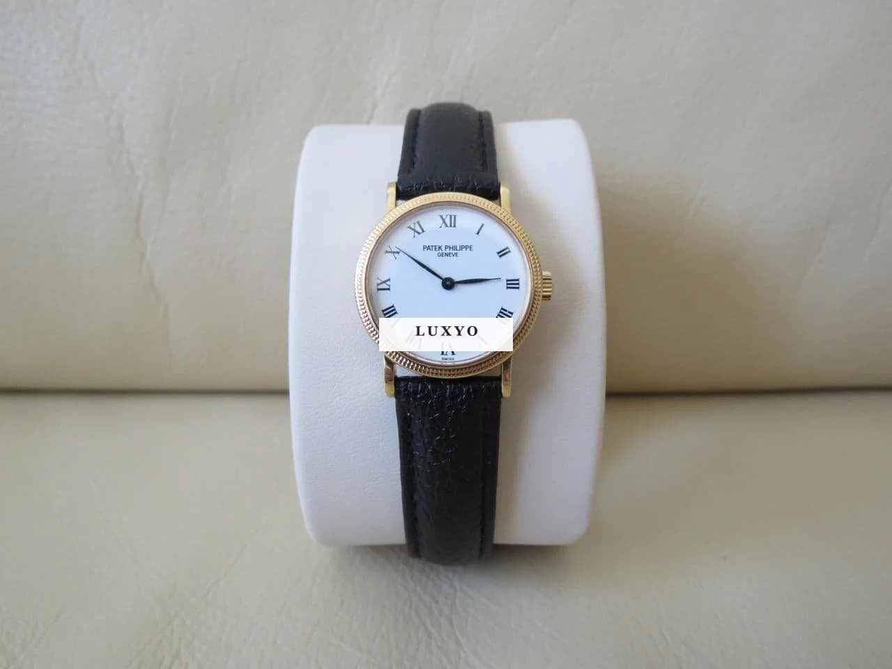 Patek Philippe Calatrava 18K Gold Roman Numerals 25mm Mechanical Ladies Watch - Thumbnail 16