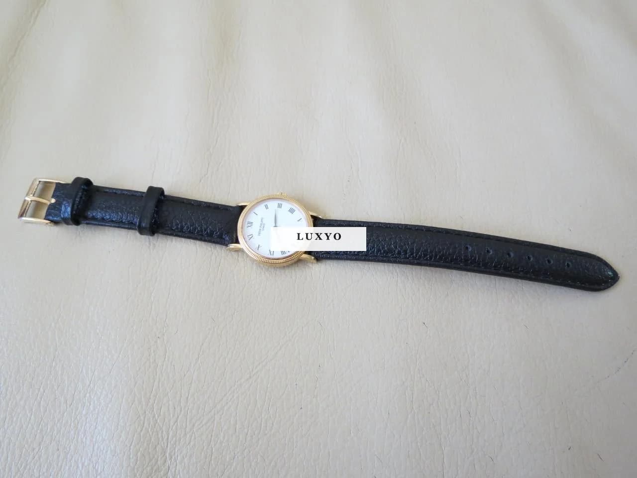 Patek Philippe Calatrava 18K Gold Roman Numerals 25mm Mechanical Ladies Watch - Thumbnail 3