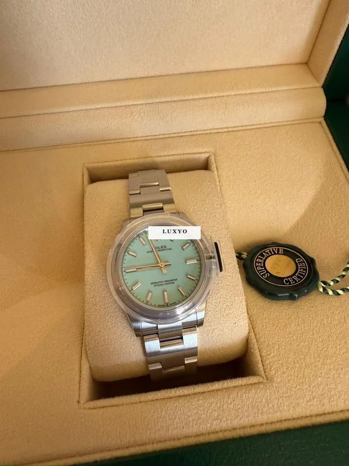 Rolex Oyster Perpetual 31 Unworn, 2024, full incl. box and papers - Thumbnail 6