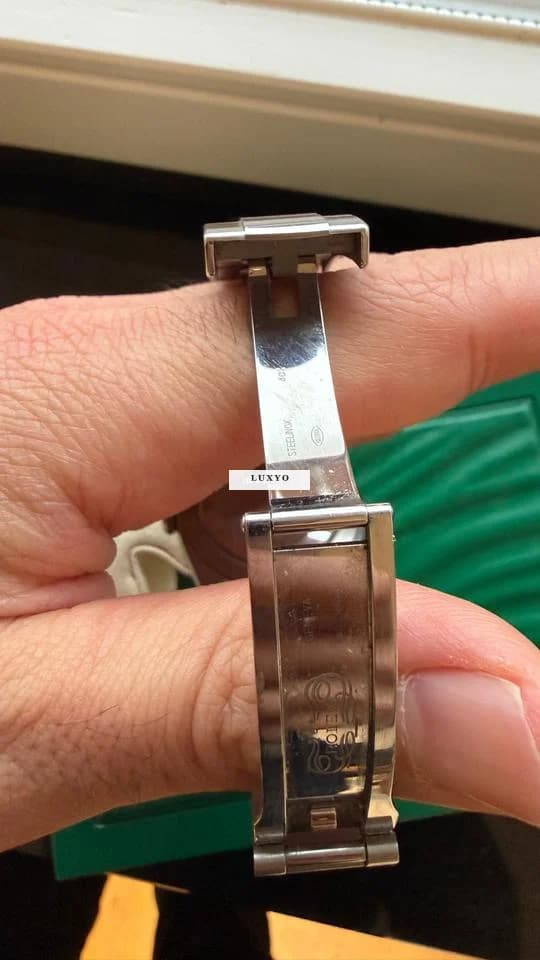 Rolex Oyster Perpetual 41 Full Set/ Red:124300 - Thumbnail 9