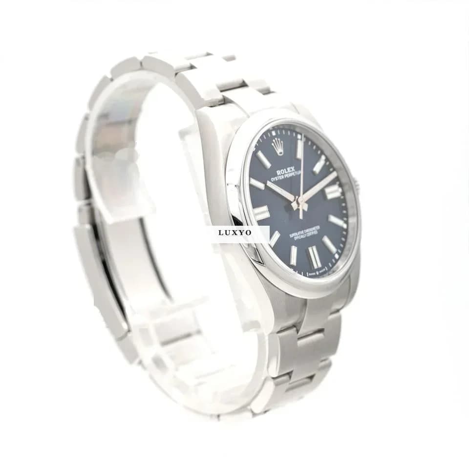 Rolex Oyster Perpetual 41 Ref. 124300 - Like New - Full set - From 2020 - Thumbnail 3