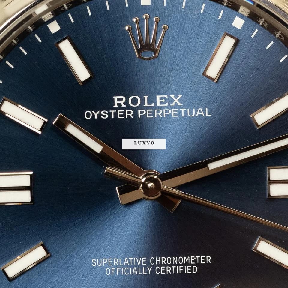 Rolex Oyster Perpetual Ref. 124300 Full Set - Thumbnail 2