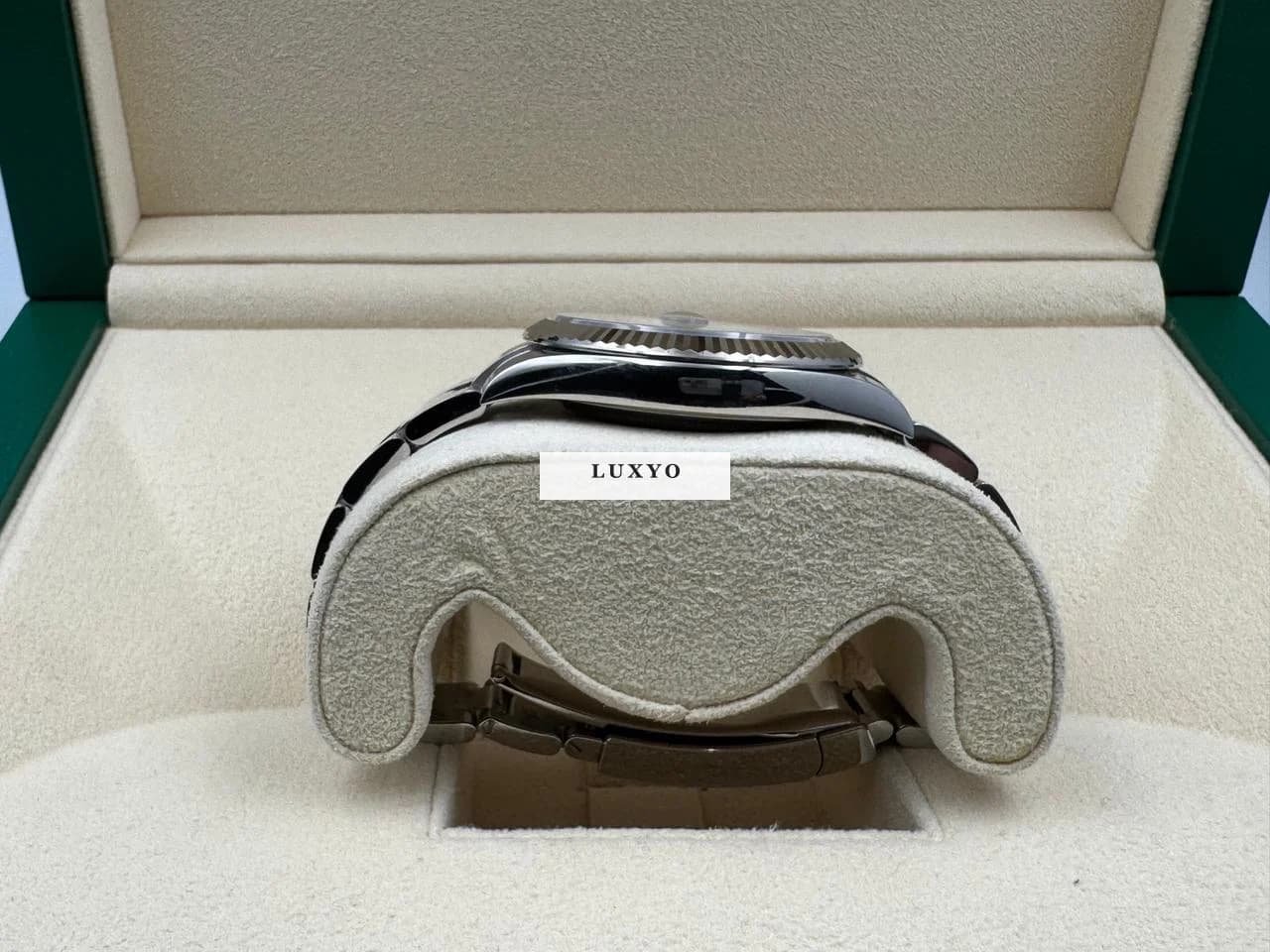 Rolex Datejust 41 126334 Mint Green Dial Oyster 2024 Like New Full Set - Thumbnail 5