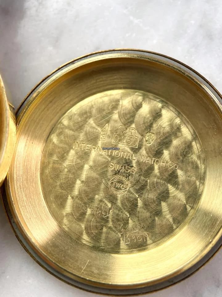 IWC Vintage Ingenieur Vollgold Solid Gold Automatic 36.5mm ref 666 666 - Thumbnail 11