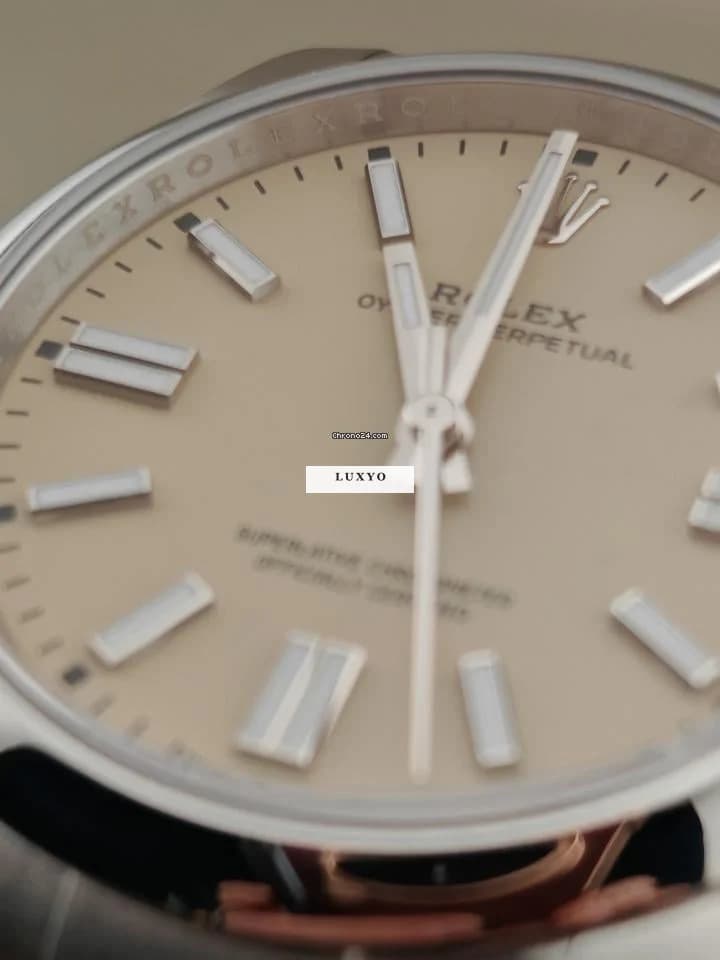 Rolex Oyster Perpetual 41 mm, NEW, 134300 2025 Beige Dial, Full set, Unworn - Thumbnail 12