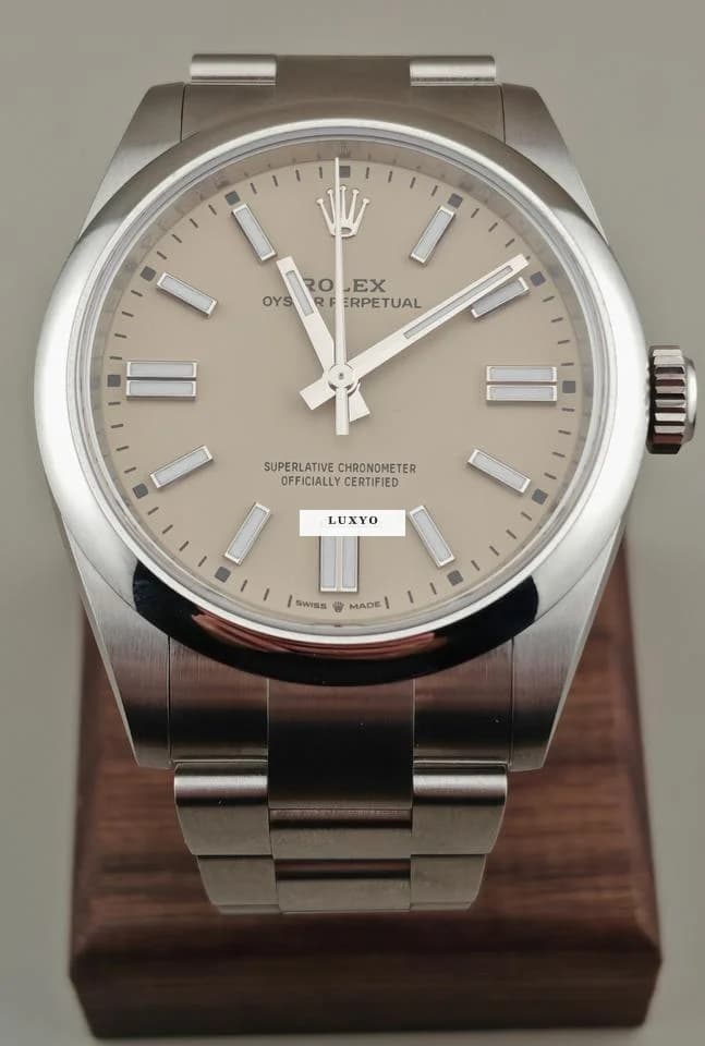 Rolex Oyster Perpetual 41 mm, NEW, 134300 2025 Beige Dial, Full set, Unworn - Thumbnail 6