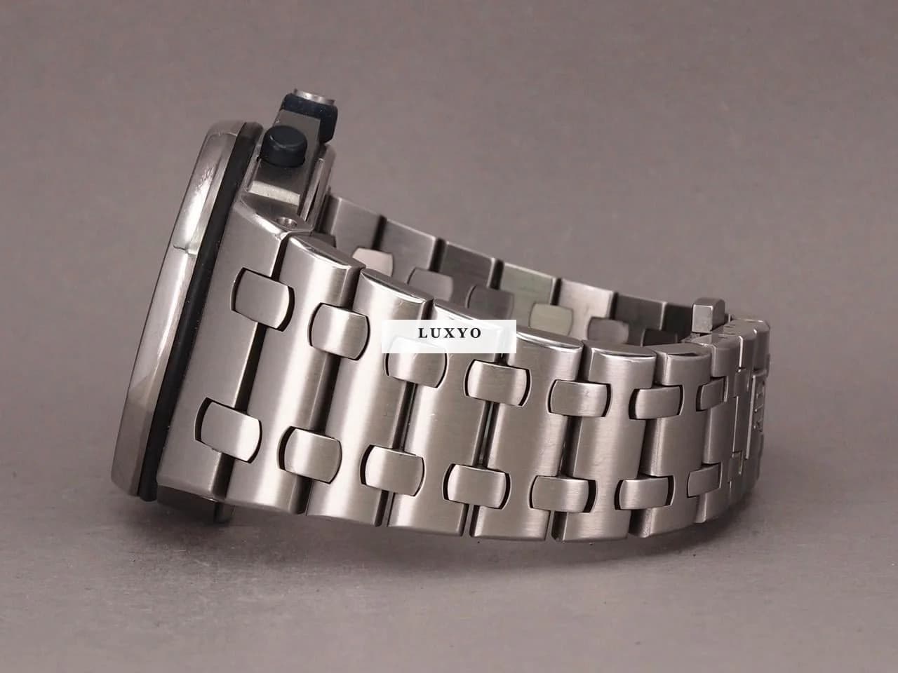 Audemars Piguet Royal Oak Offshore Chronograph 25721ST - Thumbnail 2