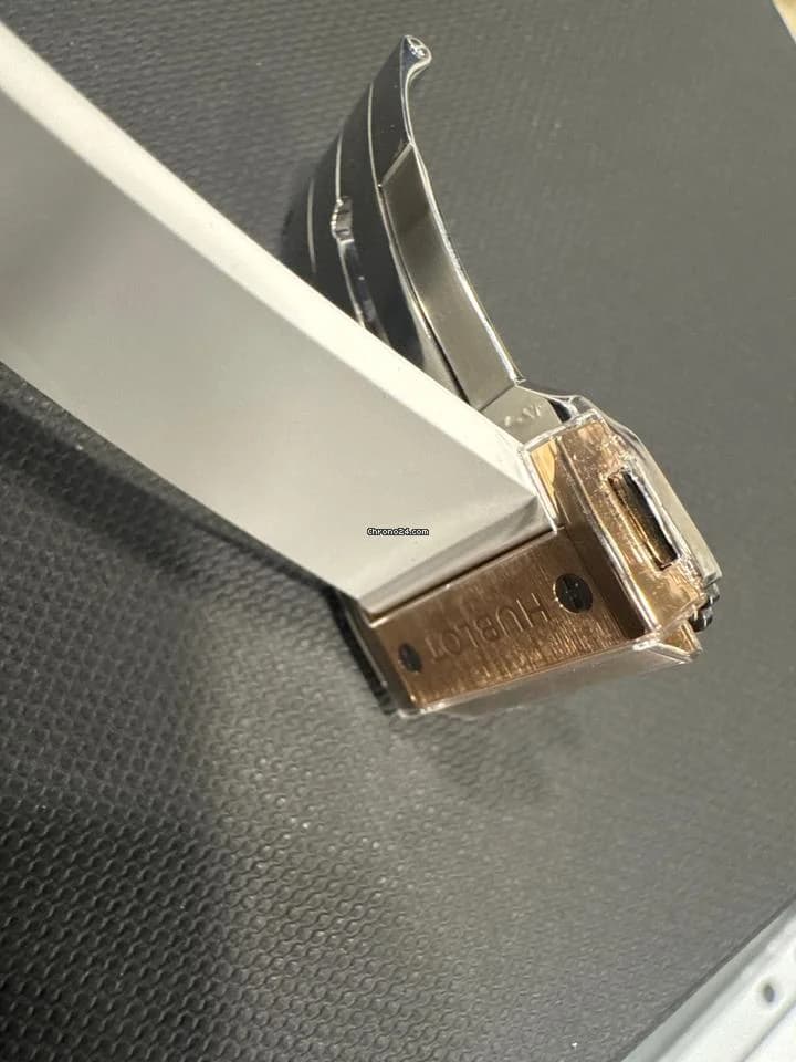 Hublot Classic Fusion Orlinski King Gold White Pavé 40mm - Thumbnail 5