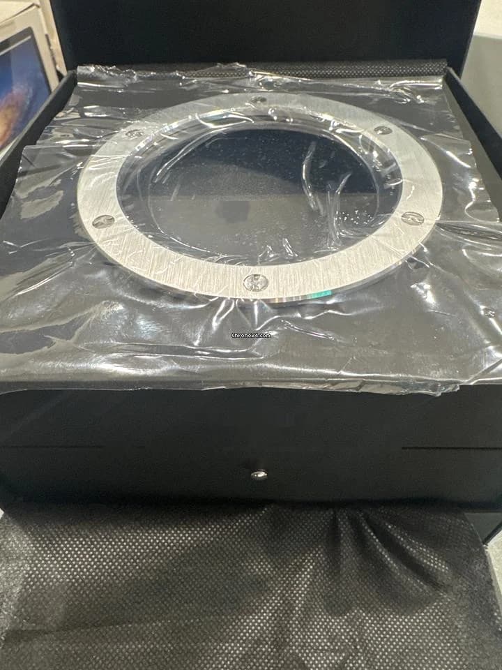 Hublot Classic Fusion Orlinski King Gold White Pavé 40mm - Thumbnail 6